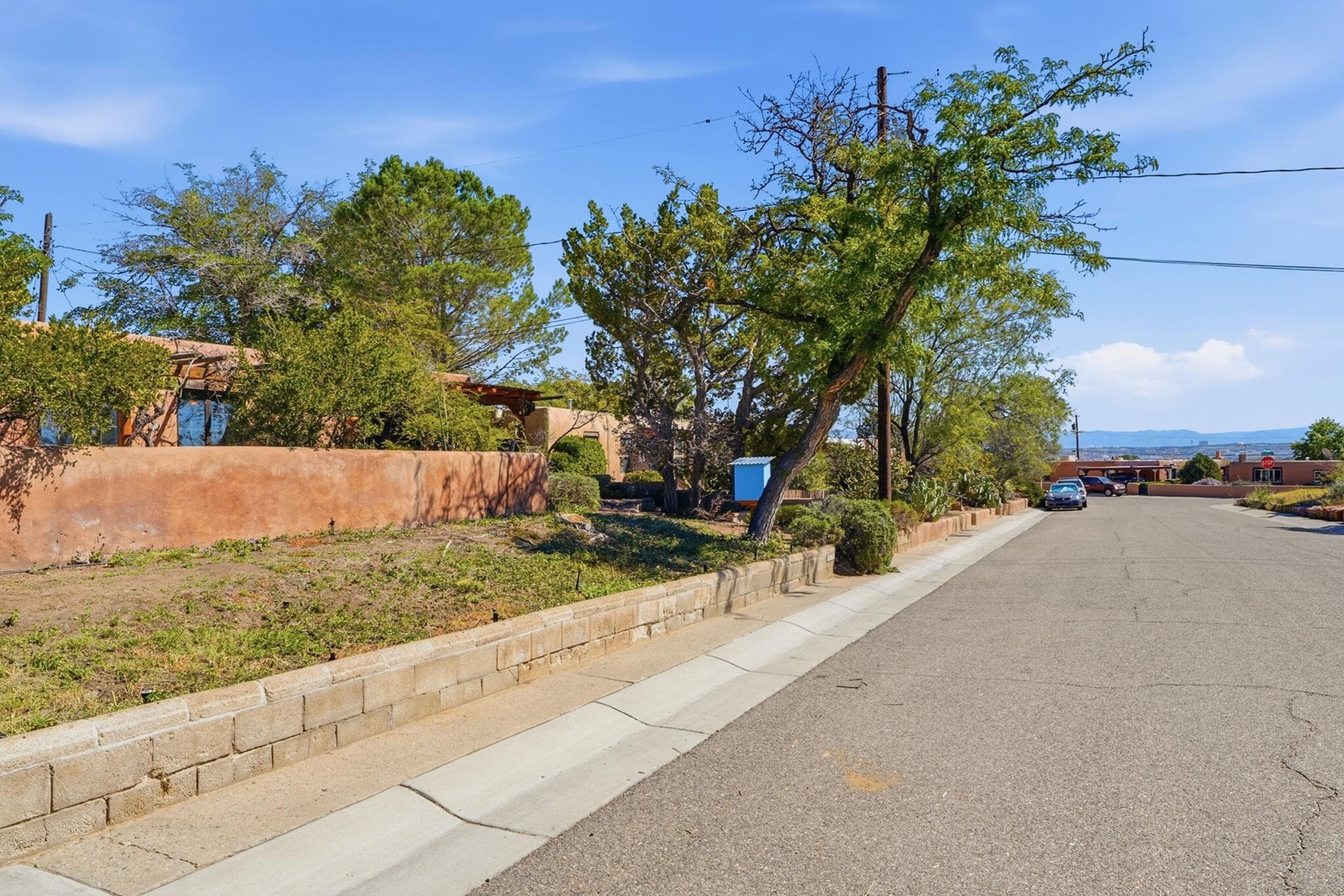 2821 Rio Vista Court SW