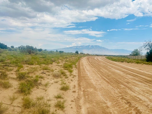 5214 NAMBE RD NE, RIO RANCHO, NM 87144 - Image e139e91c7c1d21dc55696a2eea9baa8e/2915460808