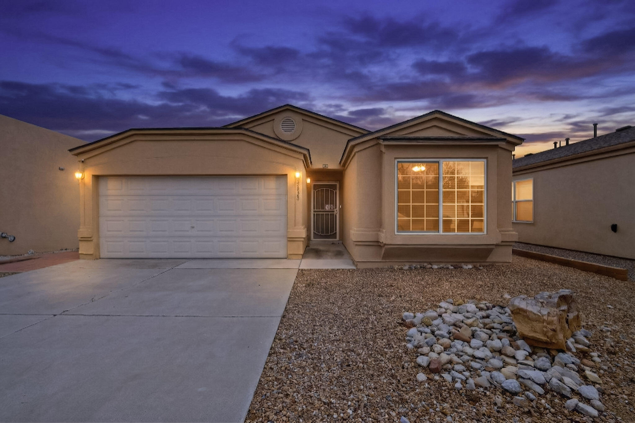 8428 Vista Penasco Avenue SW