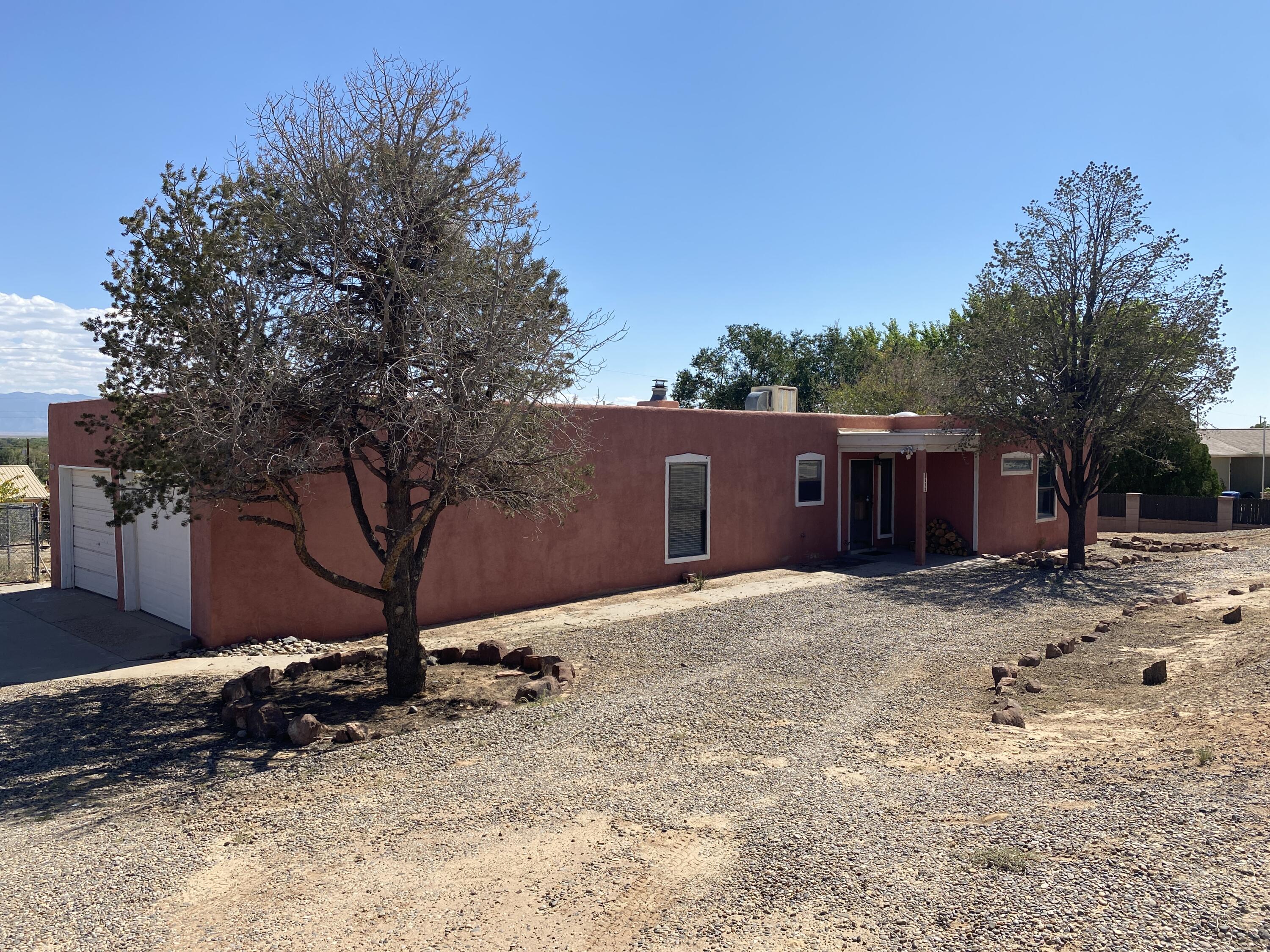 612 Socorro Drive, Los Lunas, New Mexico image 25