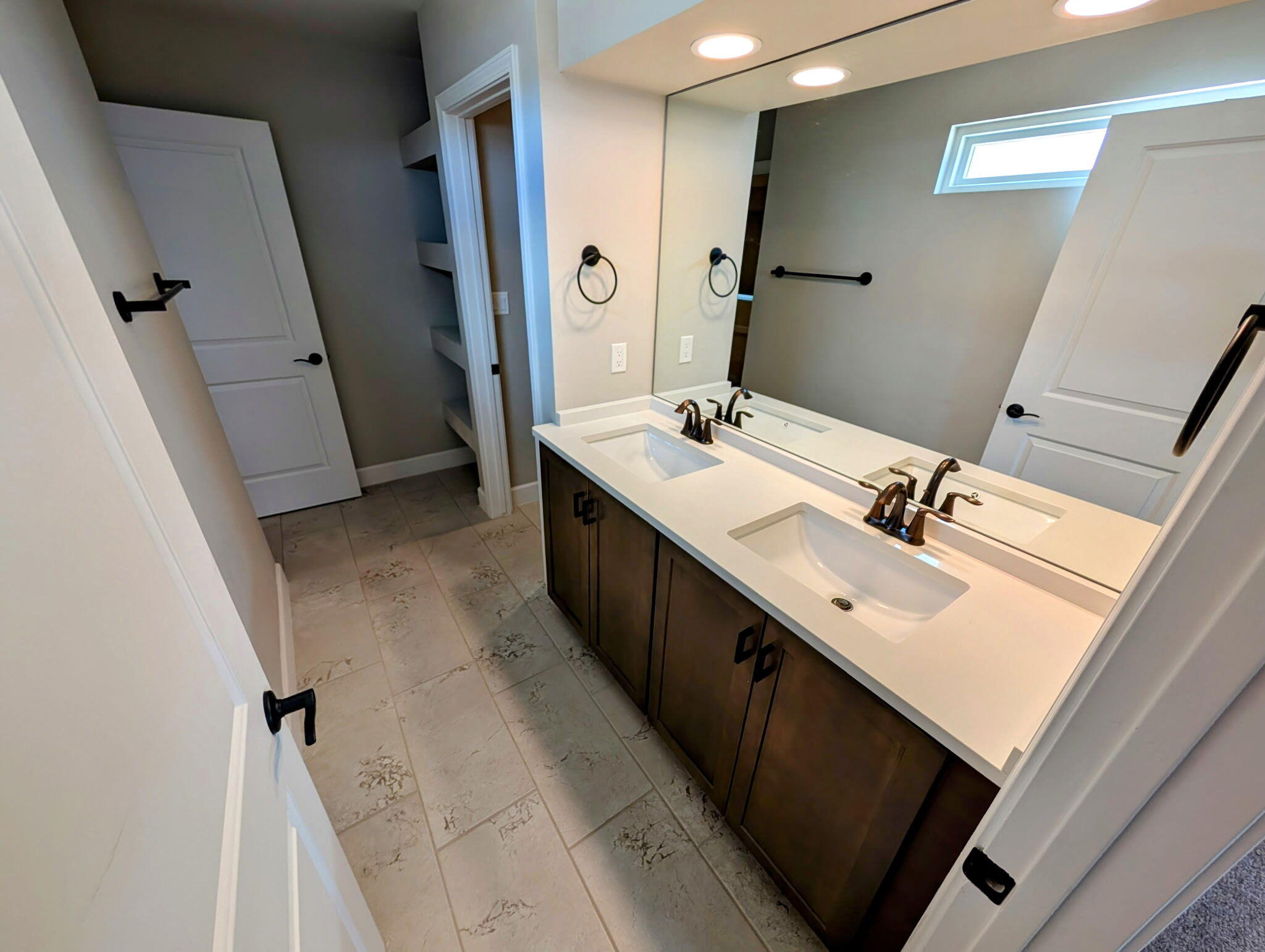 801 Horned Owl Drive, Albuquerque, New Mexico image 5