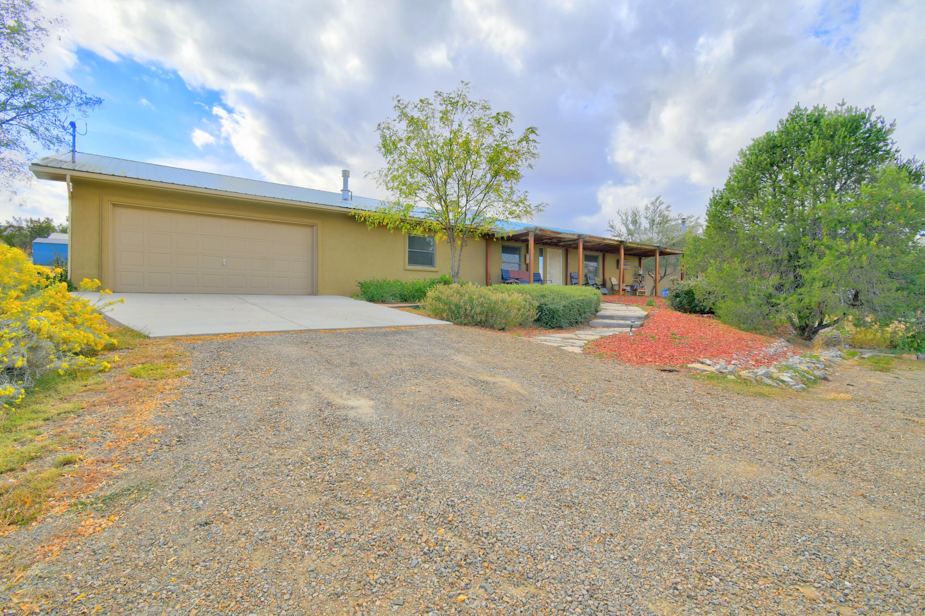 4 Derecho Lane, Edgewood, New Mexico image 1