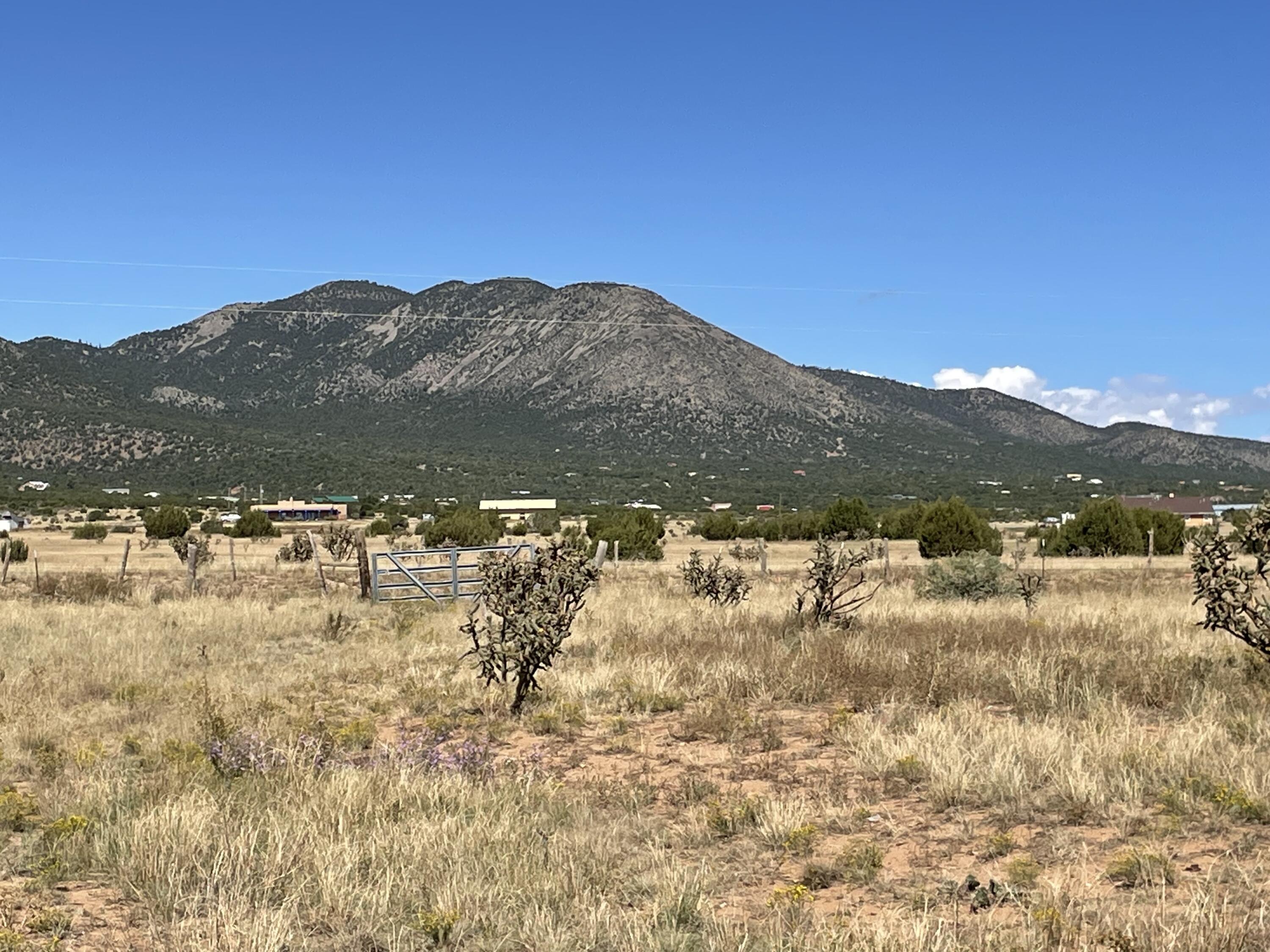 254 Entranosa Road, Edgewood, New Mexico image 1