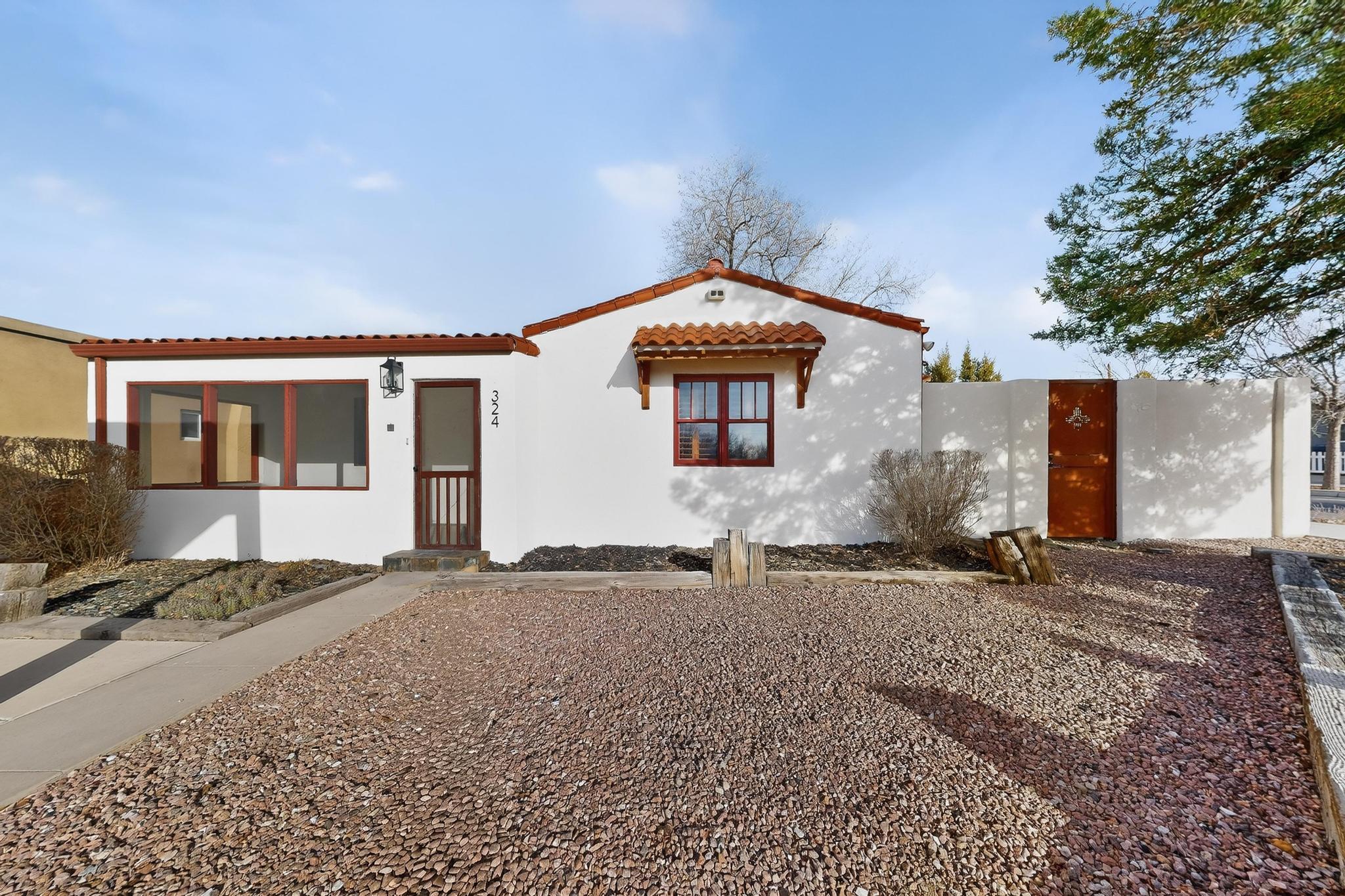 324 Wellesley Drive SE