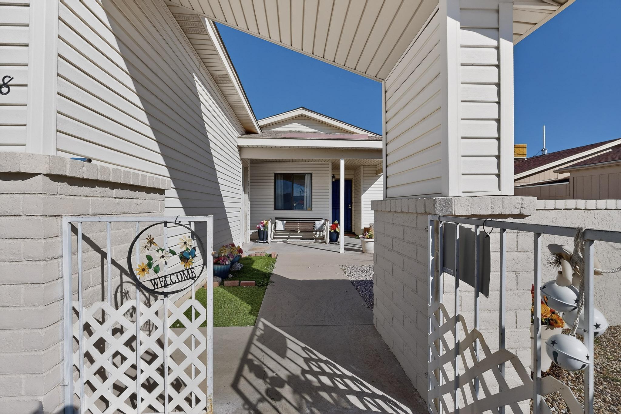 4848 Platinum Loop NE