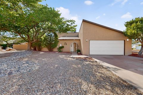 1729 Monte Largo Drive NE Albuquerque NM 87112
