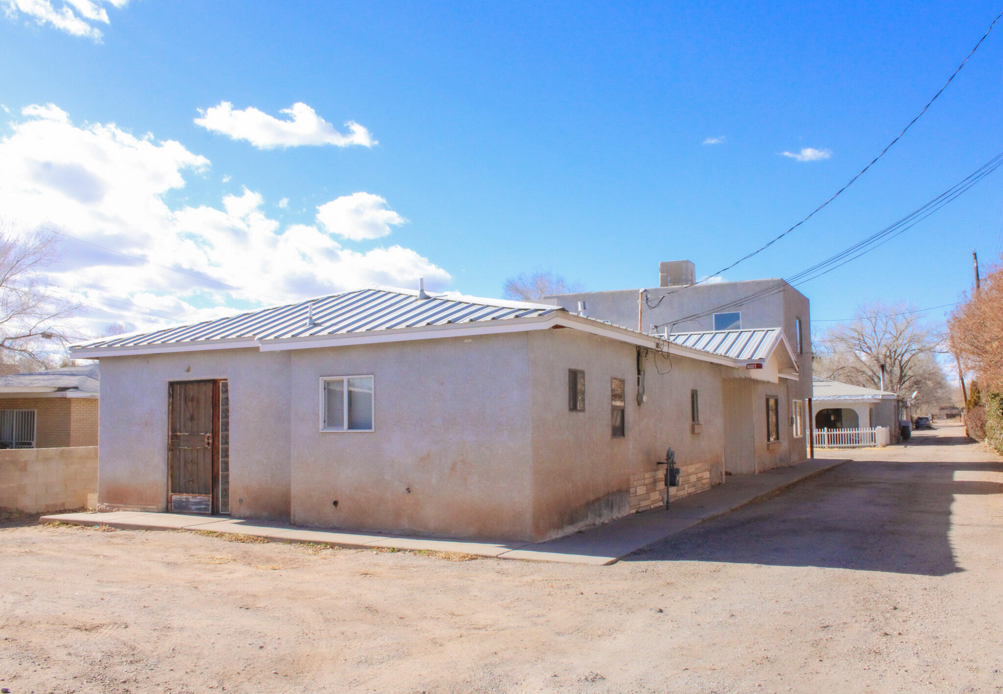 8327 4th Street #A, Los Ranchos, New Mexico image 2