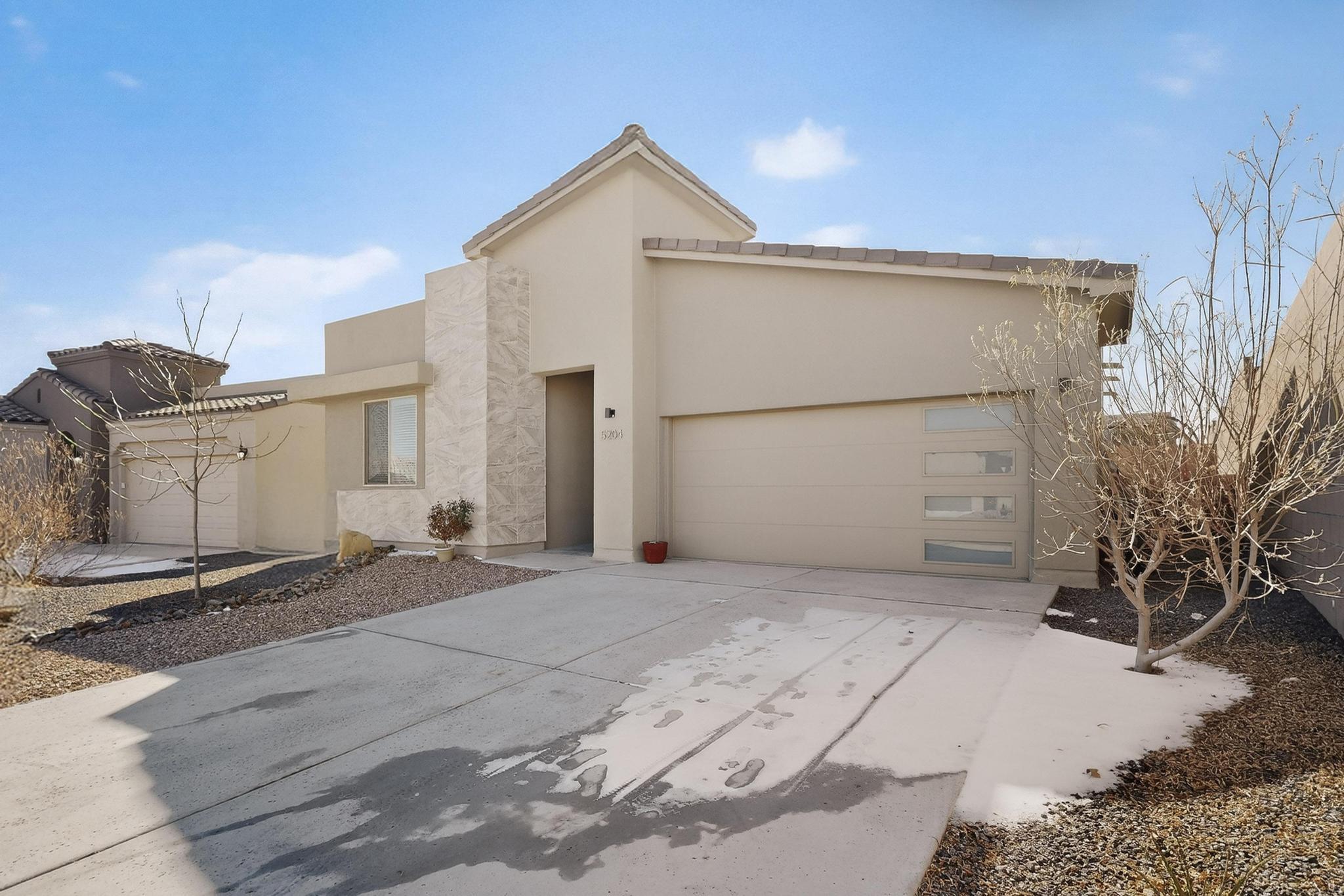 5204 Bullseye Road NE