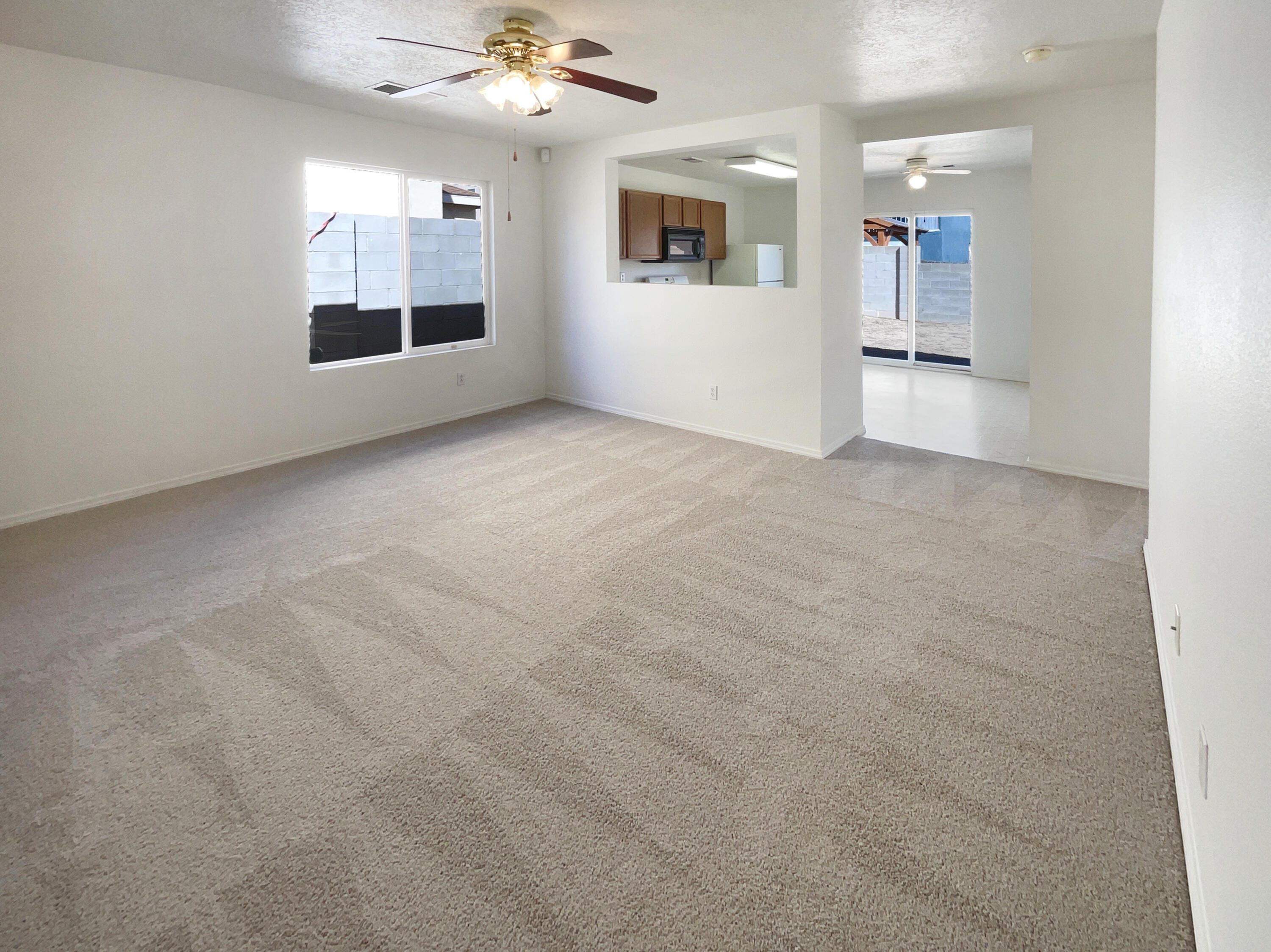 9623 Gemstone Road, Albuquerque, New Mexico image 3