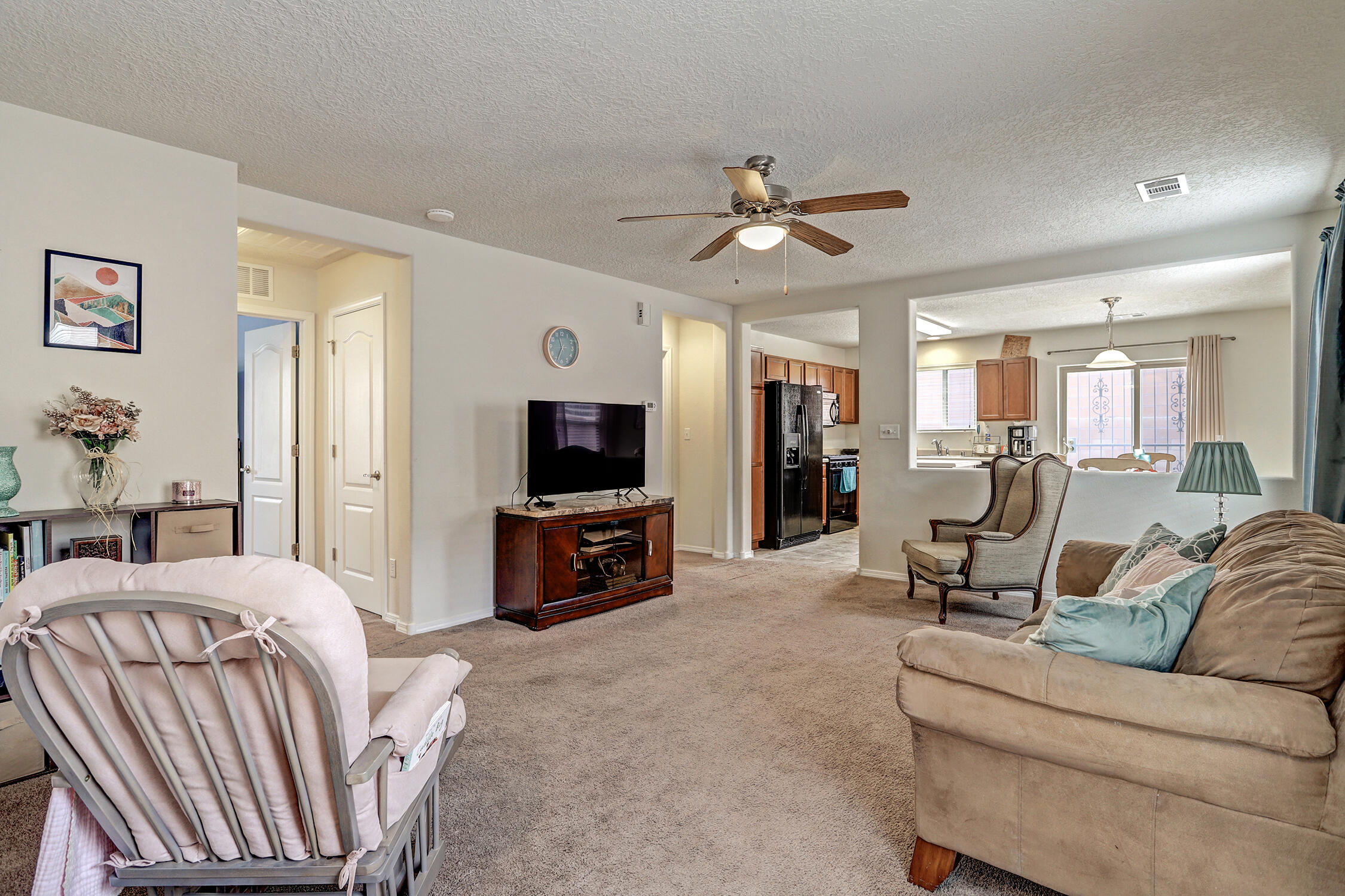 127 Las Ramblas Avenue, Rio Rancho, New Mexico image 2