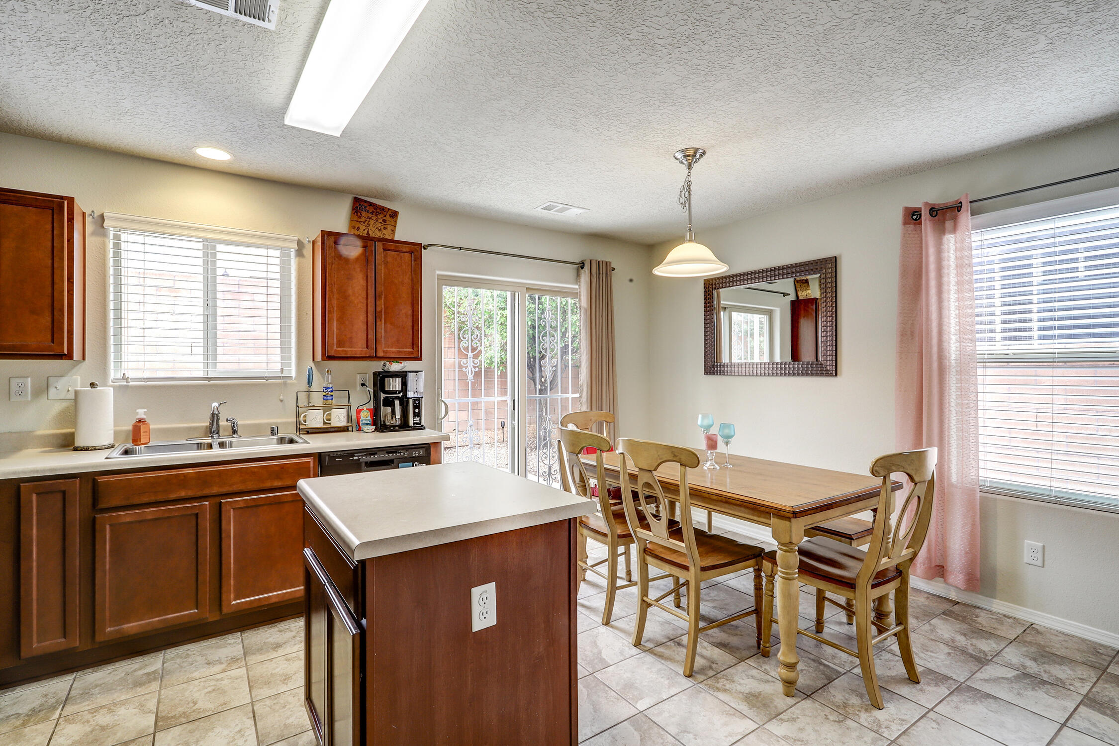127 Las Ramblas Avenue, Rio Rancho, New Mexico image 5