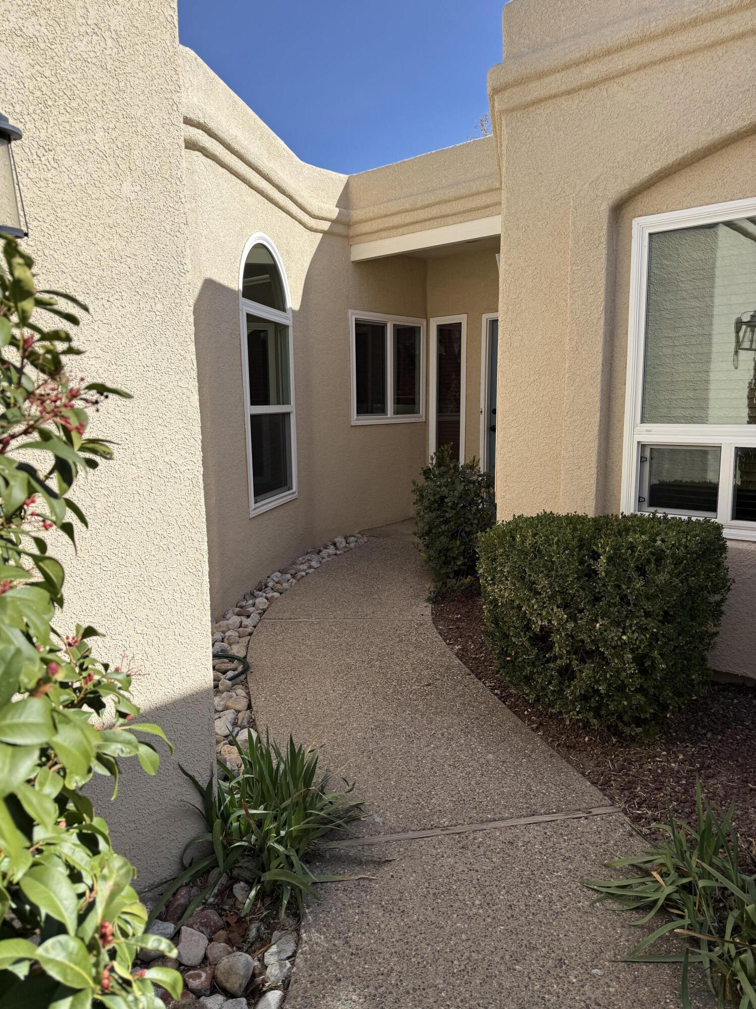 10800 N Malaguena Lane NE