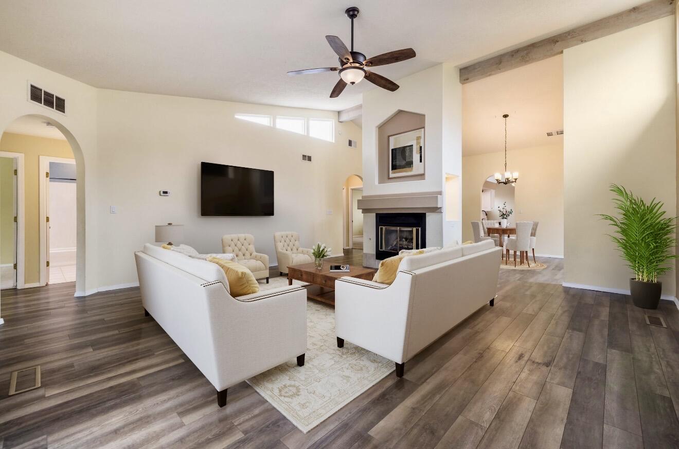 10800 Malaguena Lane NE