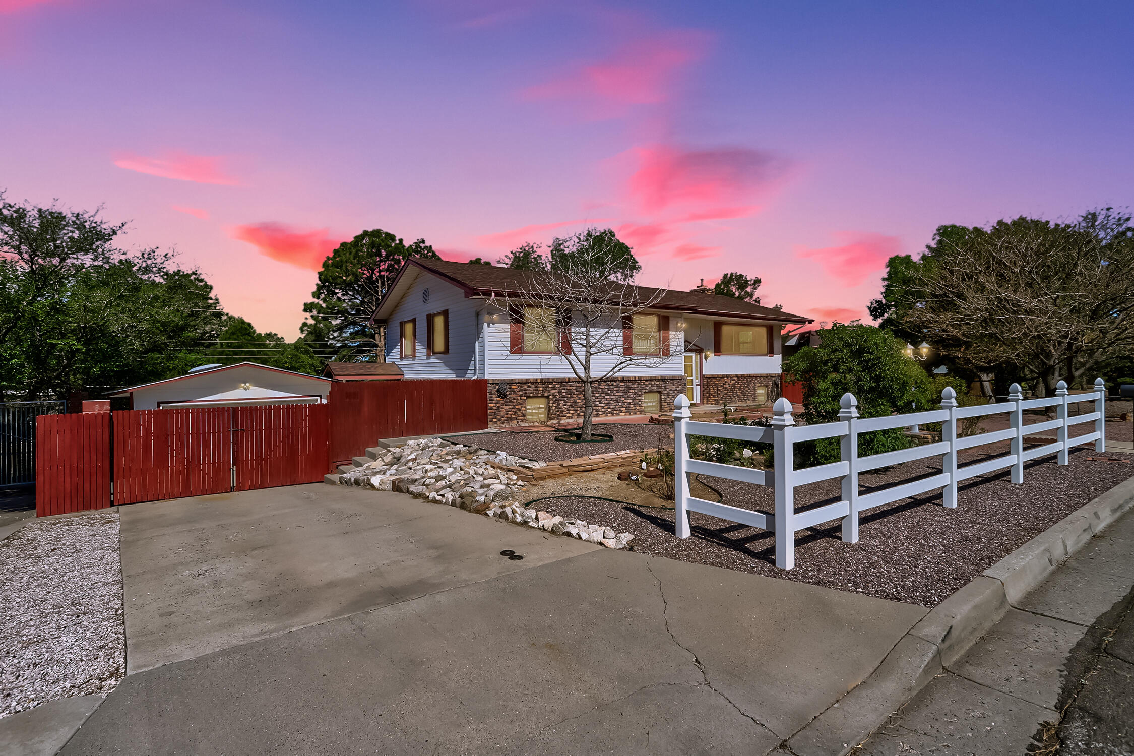 4719 Huntington Drive, Albuquerque, New Mexico image 1