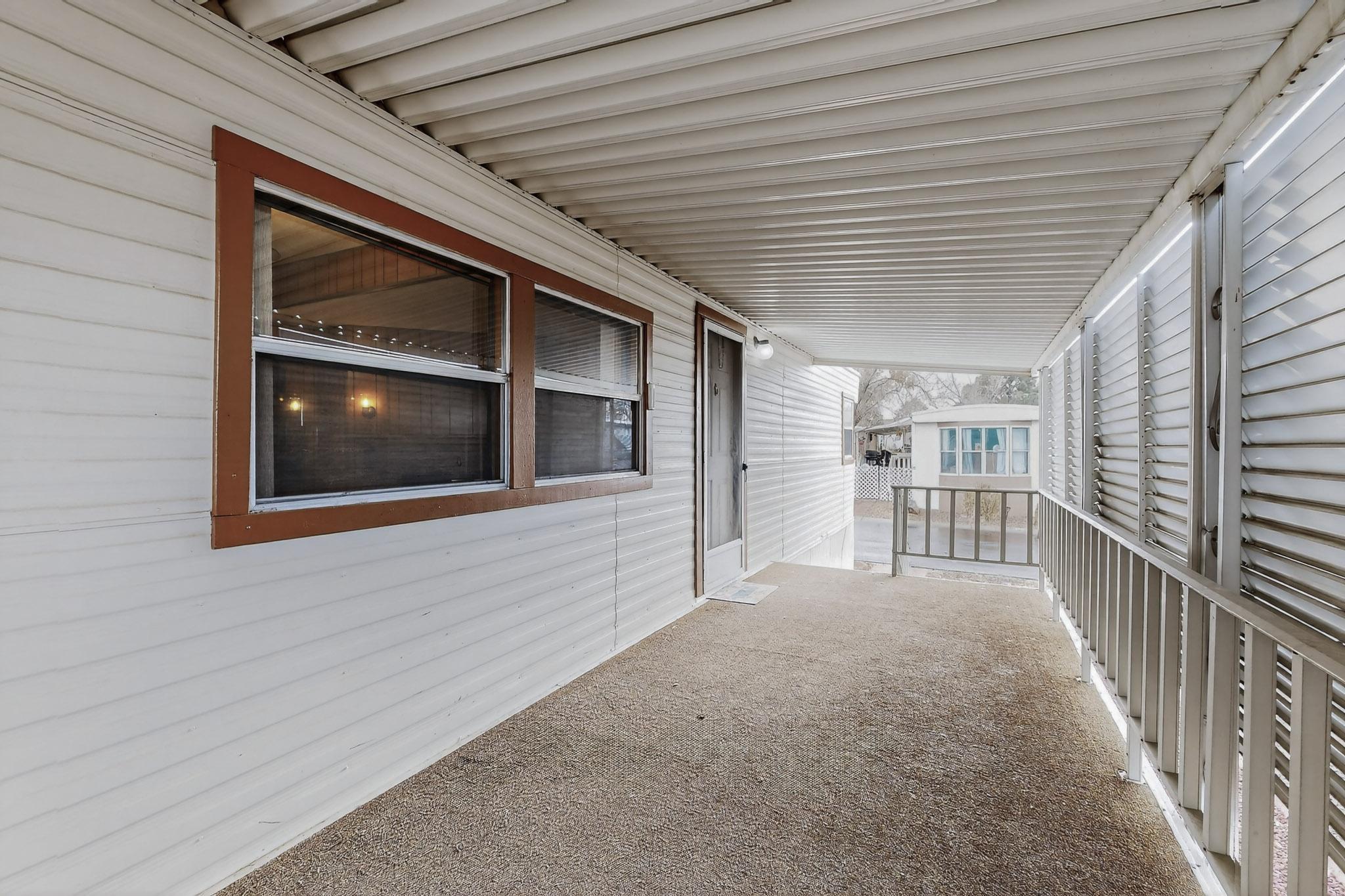 7112 Pan American East NE 7