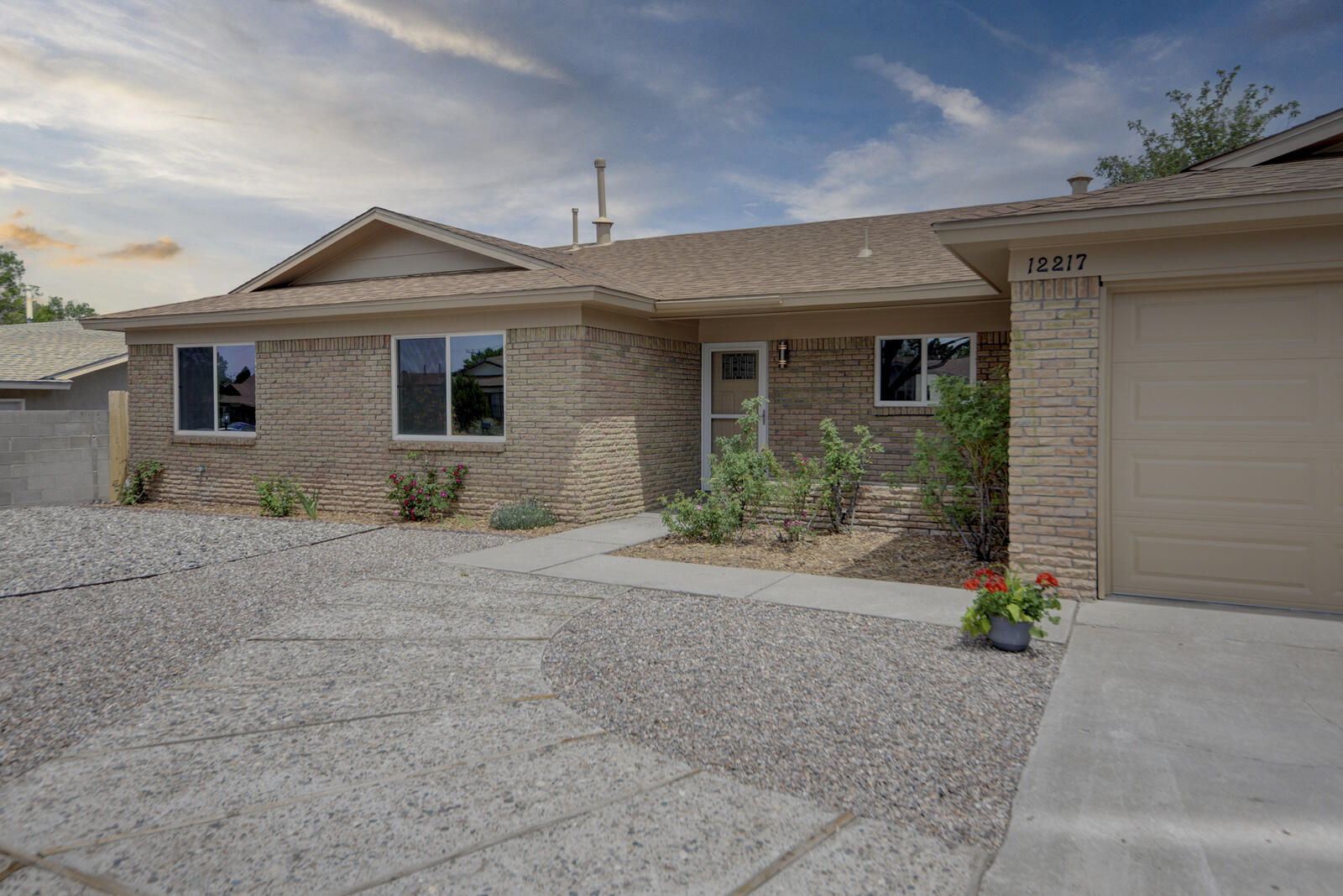 12217 Vienna Drive, Albuquerque, New Mexico image 1