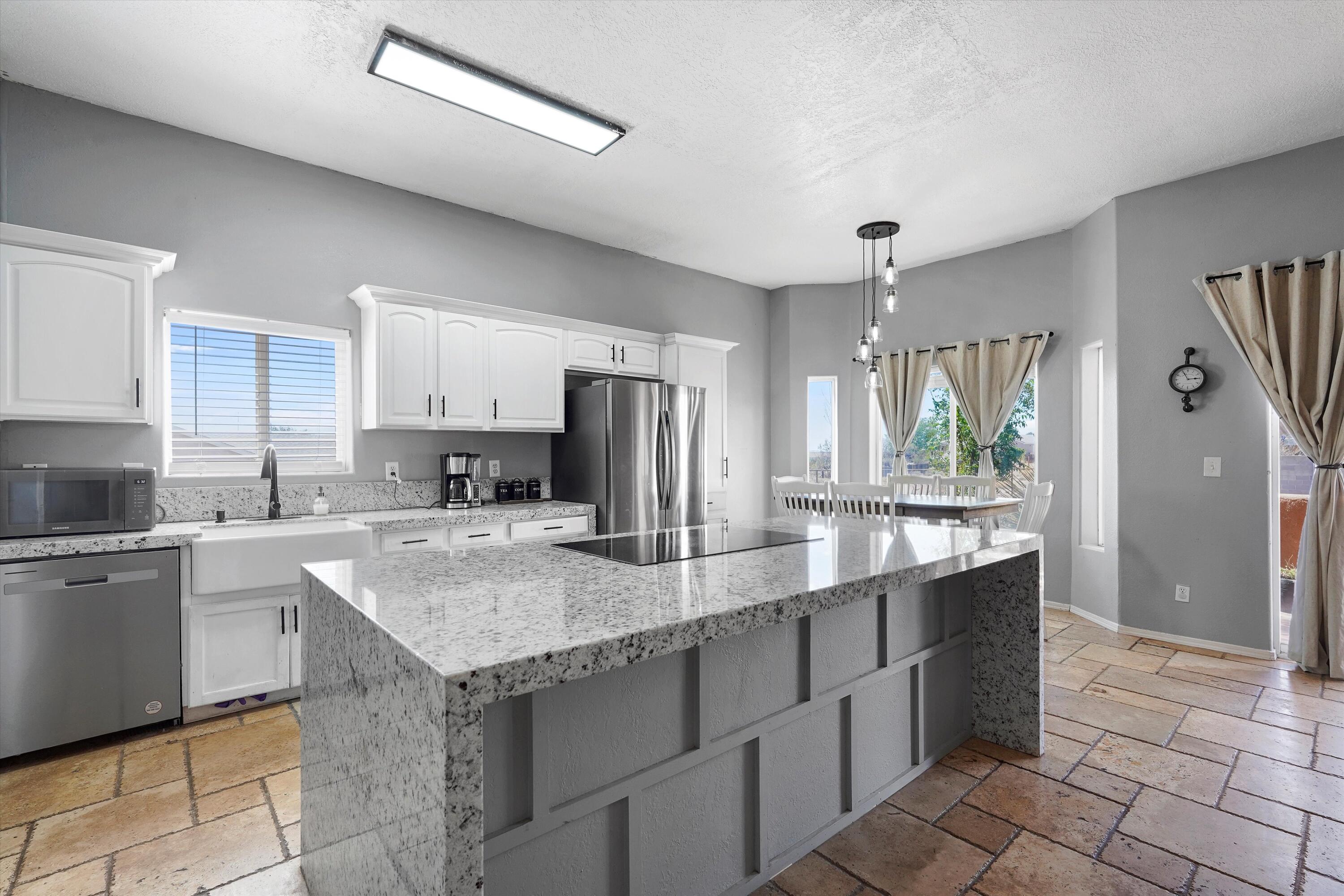 3 Genie Court, Los Lunas, New Mexico image 5