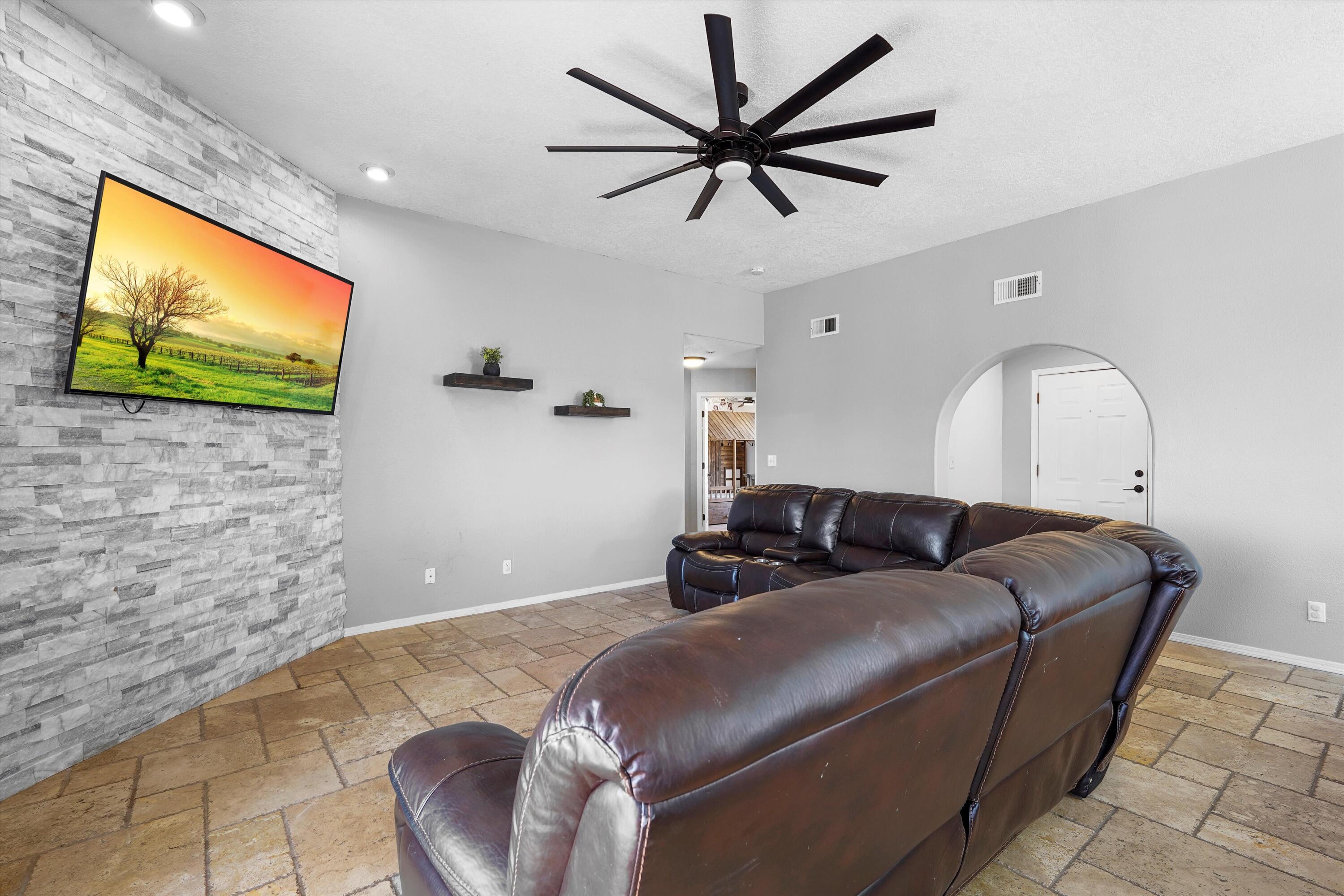 3 Genie Court, Los Lunas, New Mexico image 12