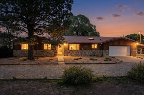 Photo of 52 Abrevadero Road, Pena Blanca, NM 87041 (MLS # 1101246)