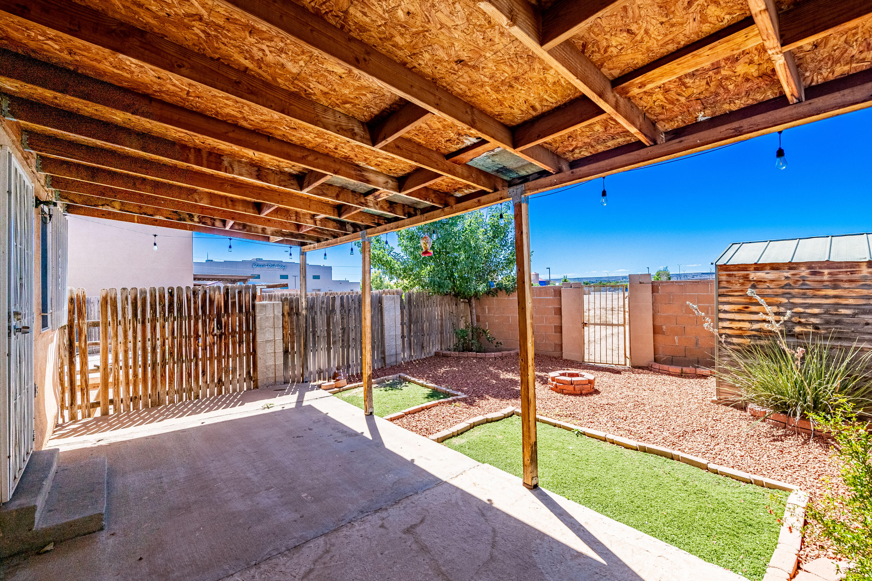 2605 Alamogordo Drive, Albuquerque, New Mexico image 41