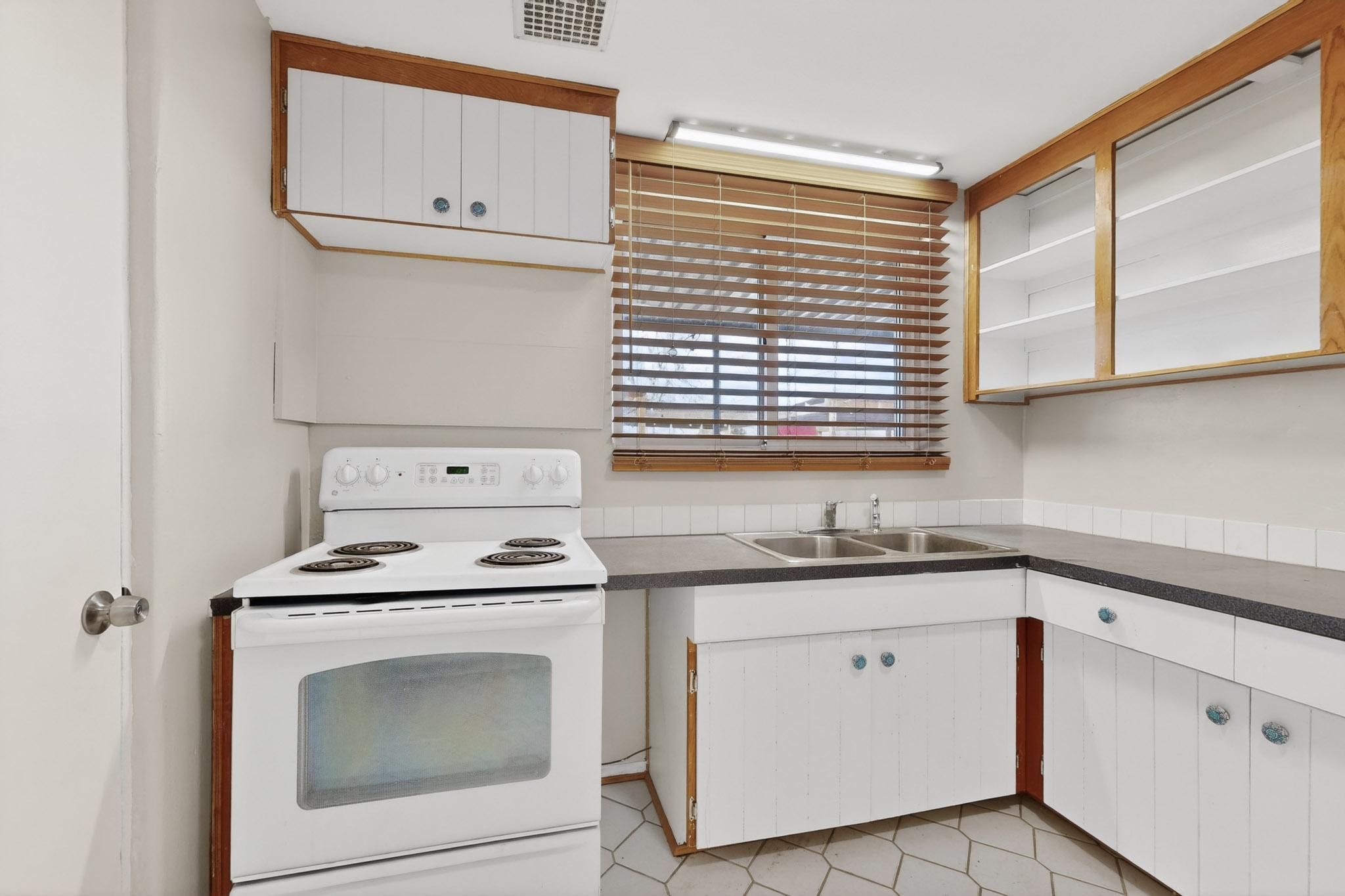 3317 Alvarado Drive NE