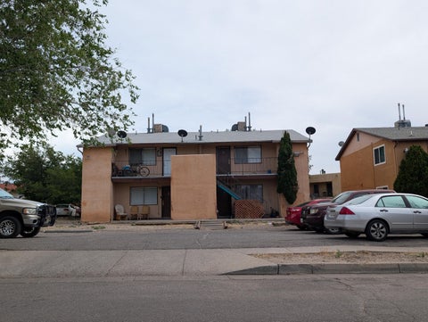 Multifamily For Sale - 12724 Dunes Road<br/> Albuquerque, NM 87123