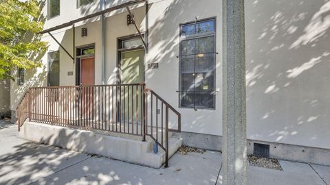 Photo of 306 BEL VEDERE Lane NE, Albuquerque, NM 87102 (MLS # 1092498)