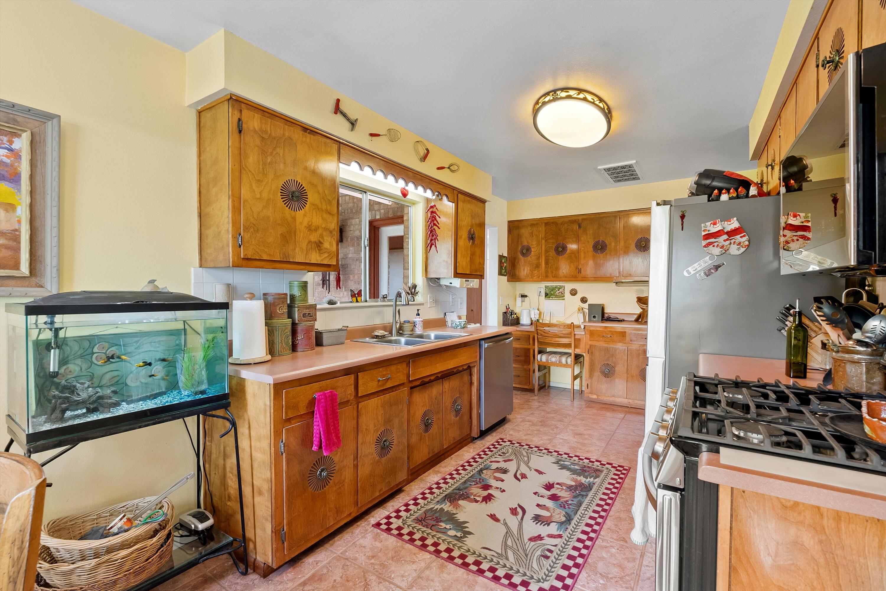 535 La Plata Drive, Bosque Farms, New Mexico image 16
