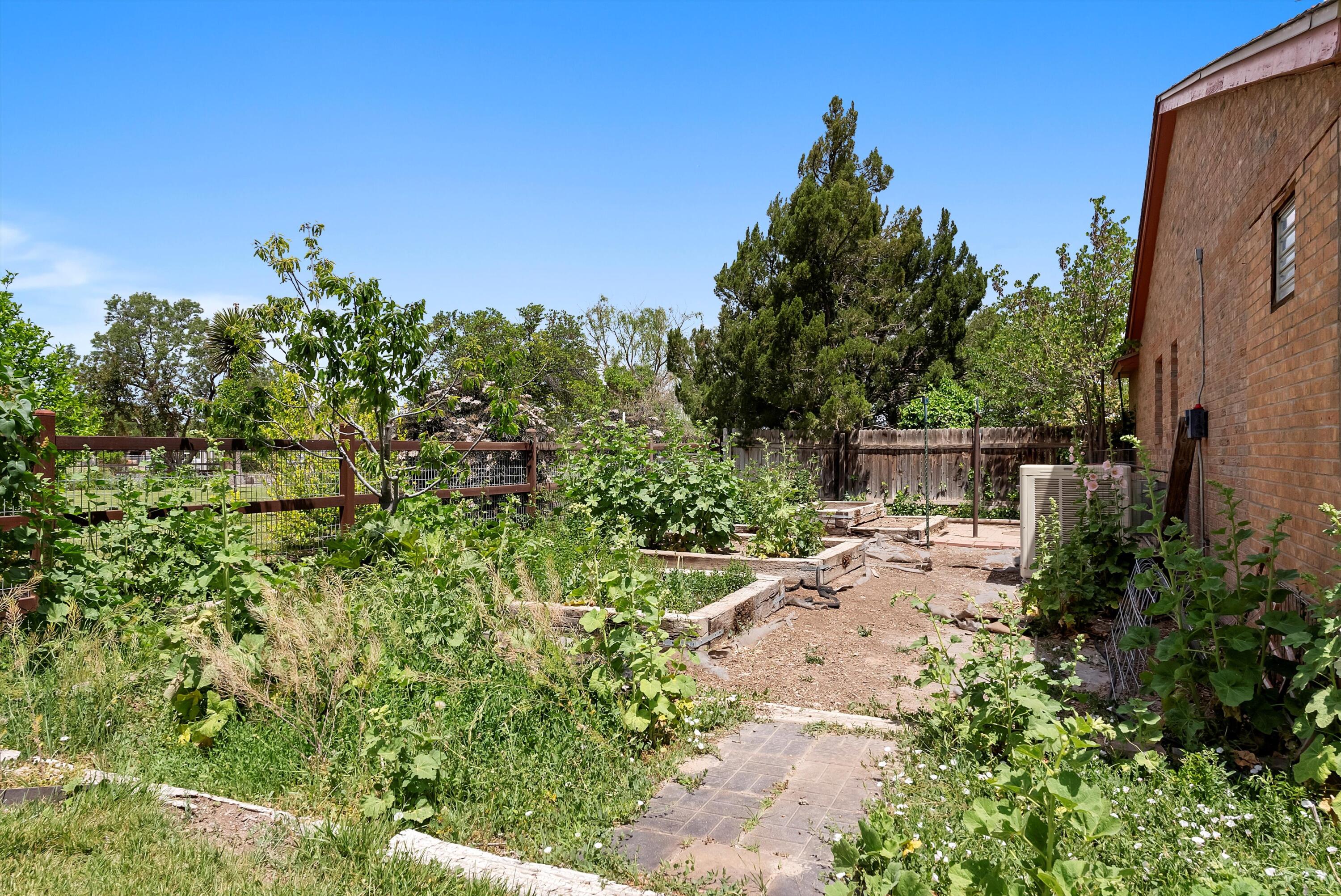 535 La Plata Drive, Bosque Farms, New Mexico image 42