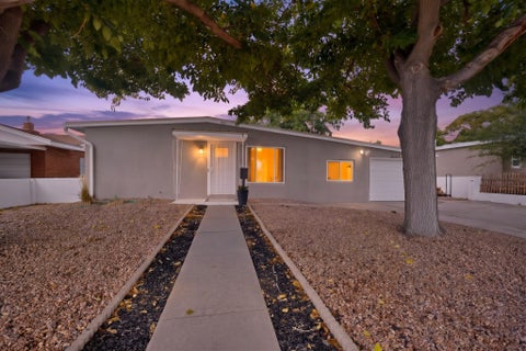Homes For Sale - 4601 Palo Duro Avenue<br/> Albuquerque, NM 87110