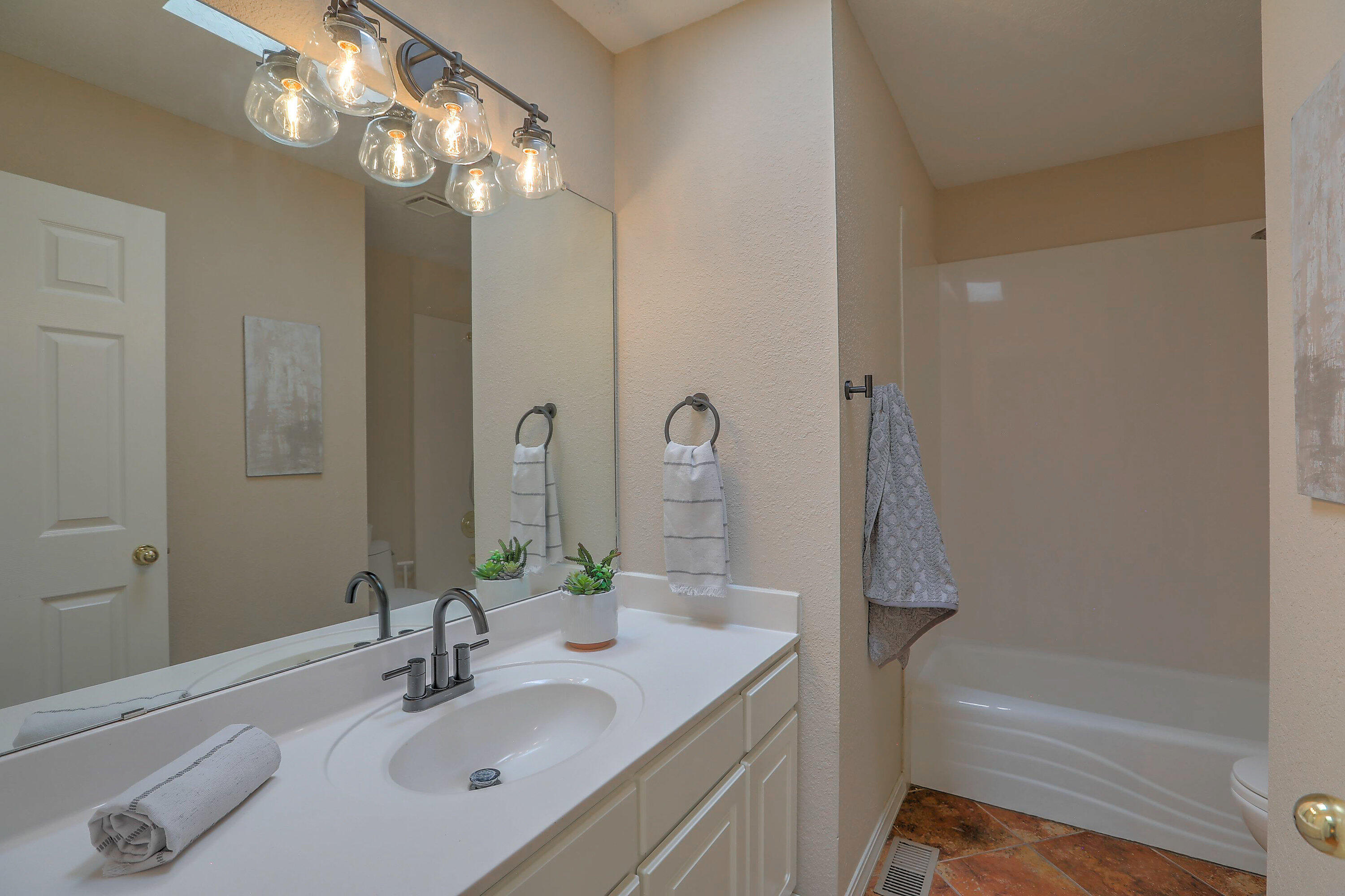 2175 Black Willow Drive, Albuquerque, North Carolina image 23