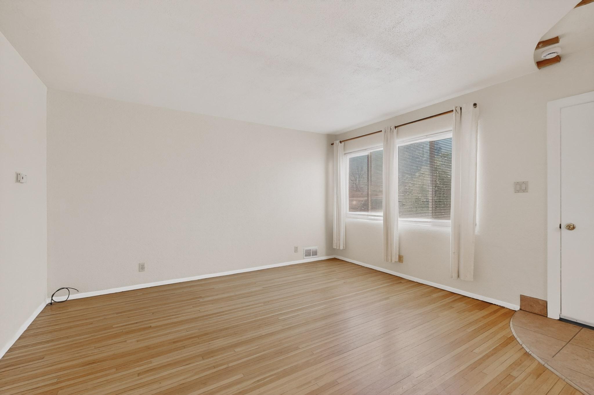 1804 Illinois Street NE