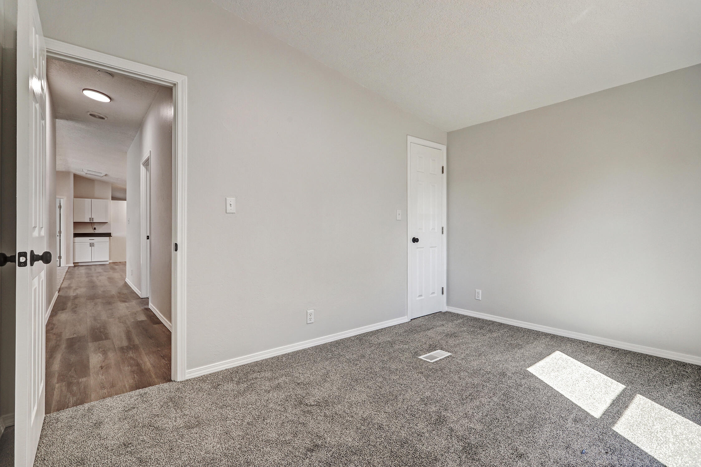 136 Holli Loop, Edgewood, New Mexico image 20