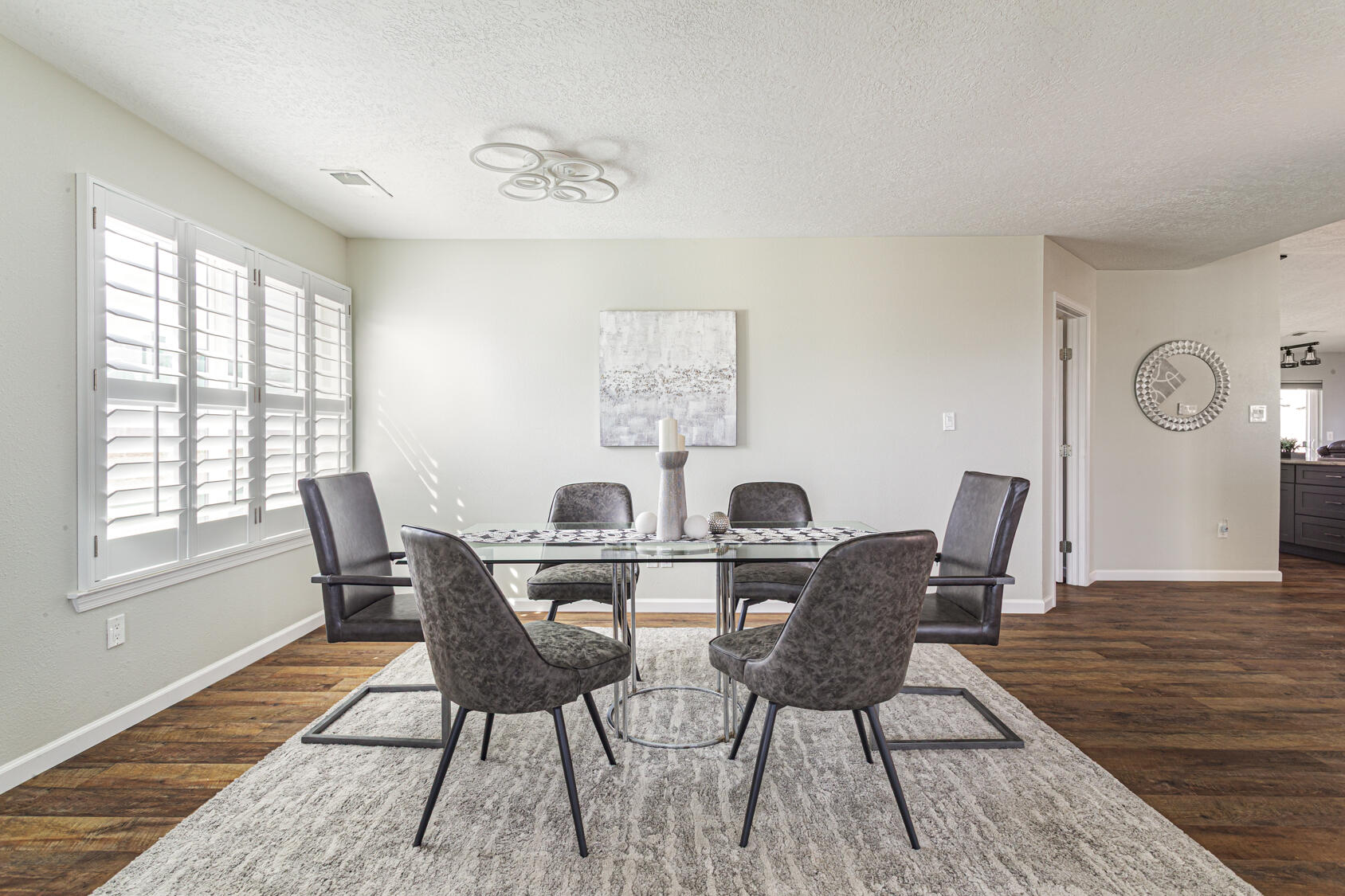 1110 Valley View Drive SW