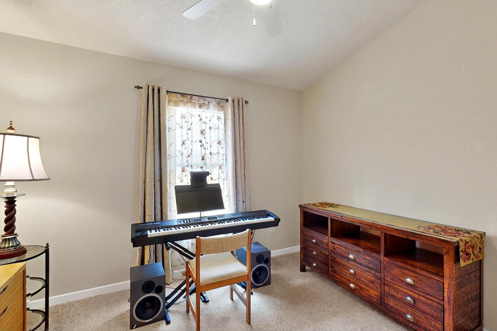 6227 Avenida Madrid, Albuquerque, New Mexico image 16