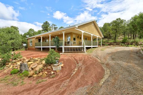 Photo of 109 CAROLINO CANYON Road, Tijeras, NM 87059 (MLS # 1086920)