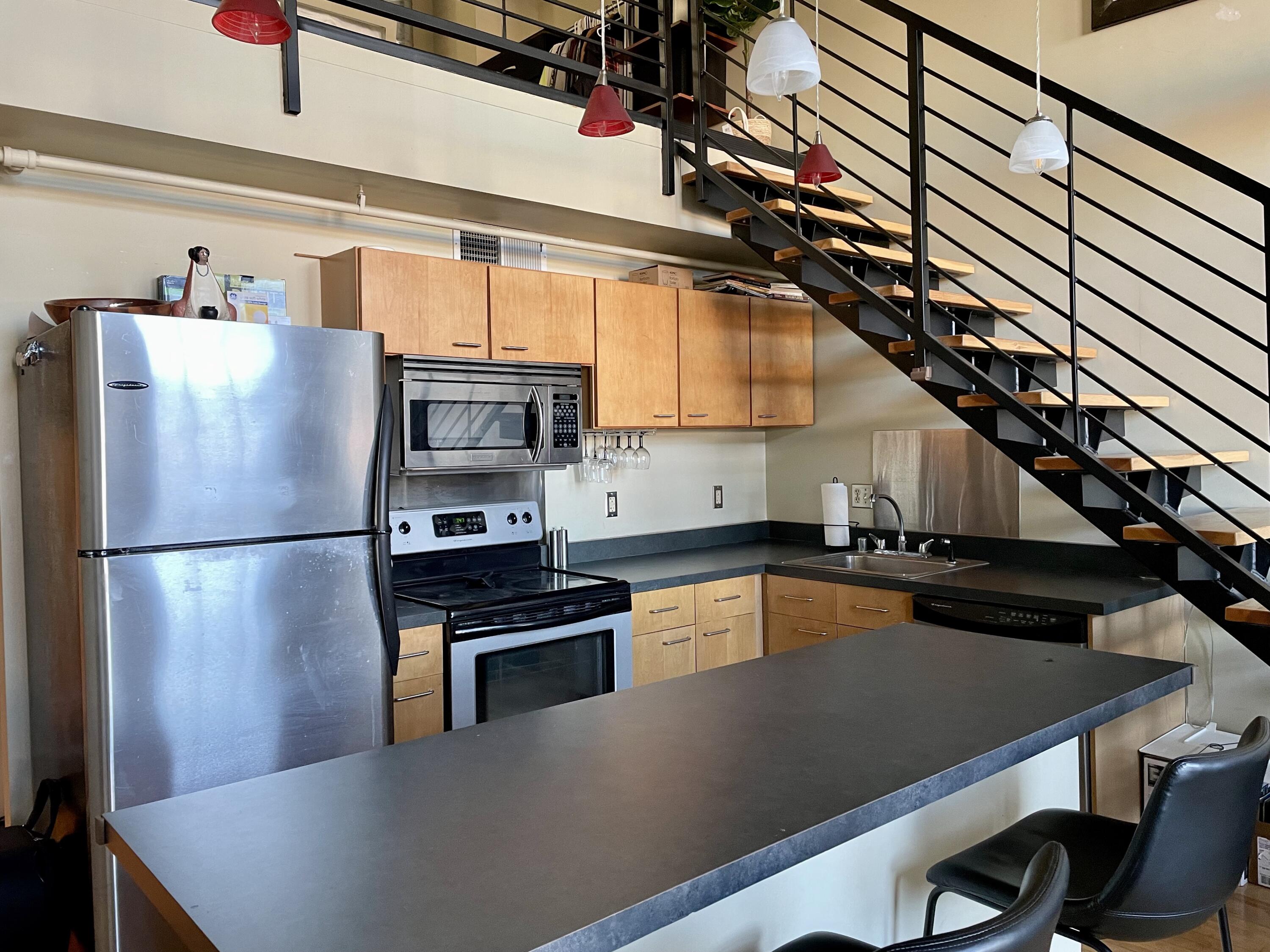 300 Tijeras Avenue NE APT 405