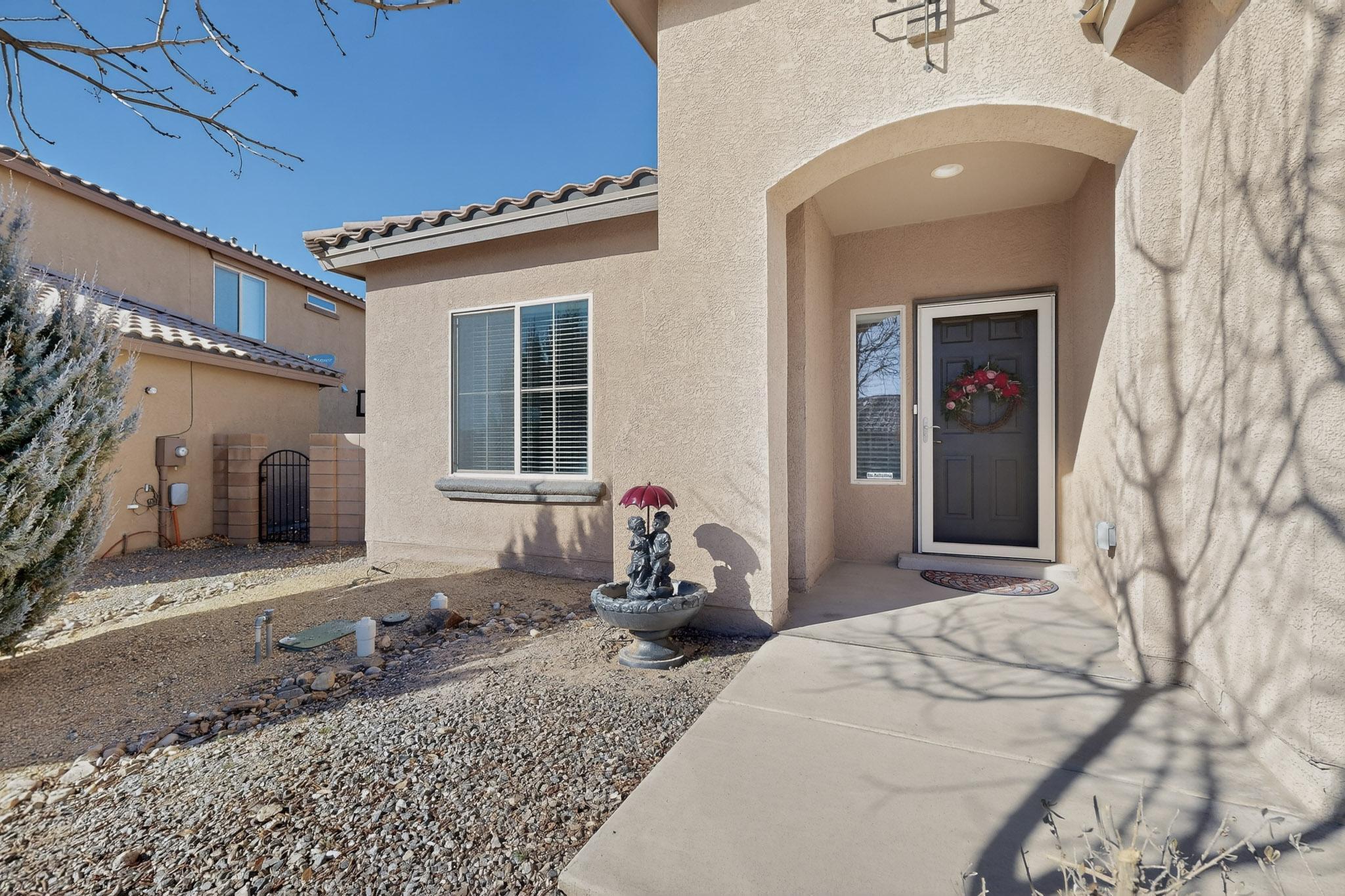 725 Palo Alto Drive NE