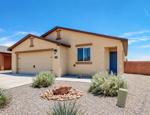 2343 ISABELLA LN, BELEN, NM 87002 - Image e57930b3196fae5bca8bb4eff7944d2b/2348619756
