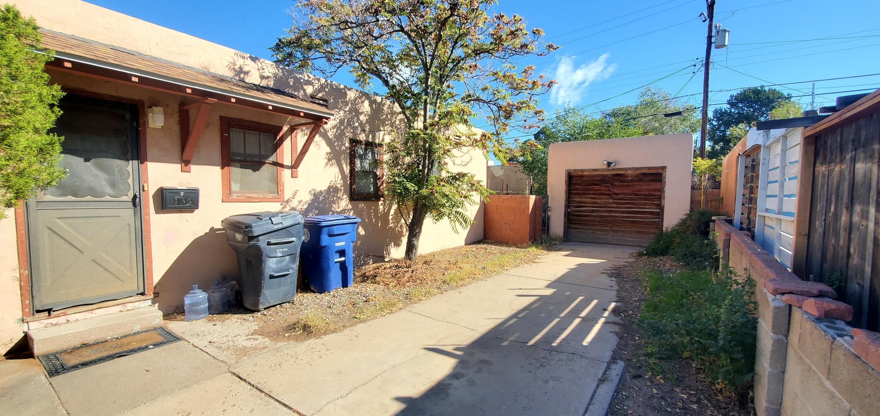 804 Princeton Drive SE