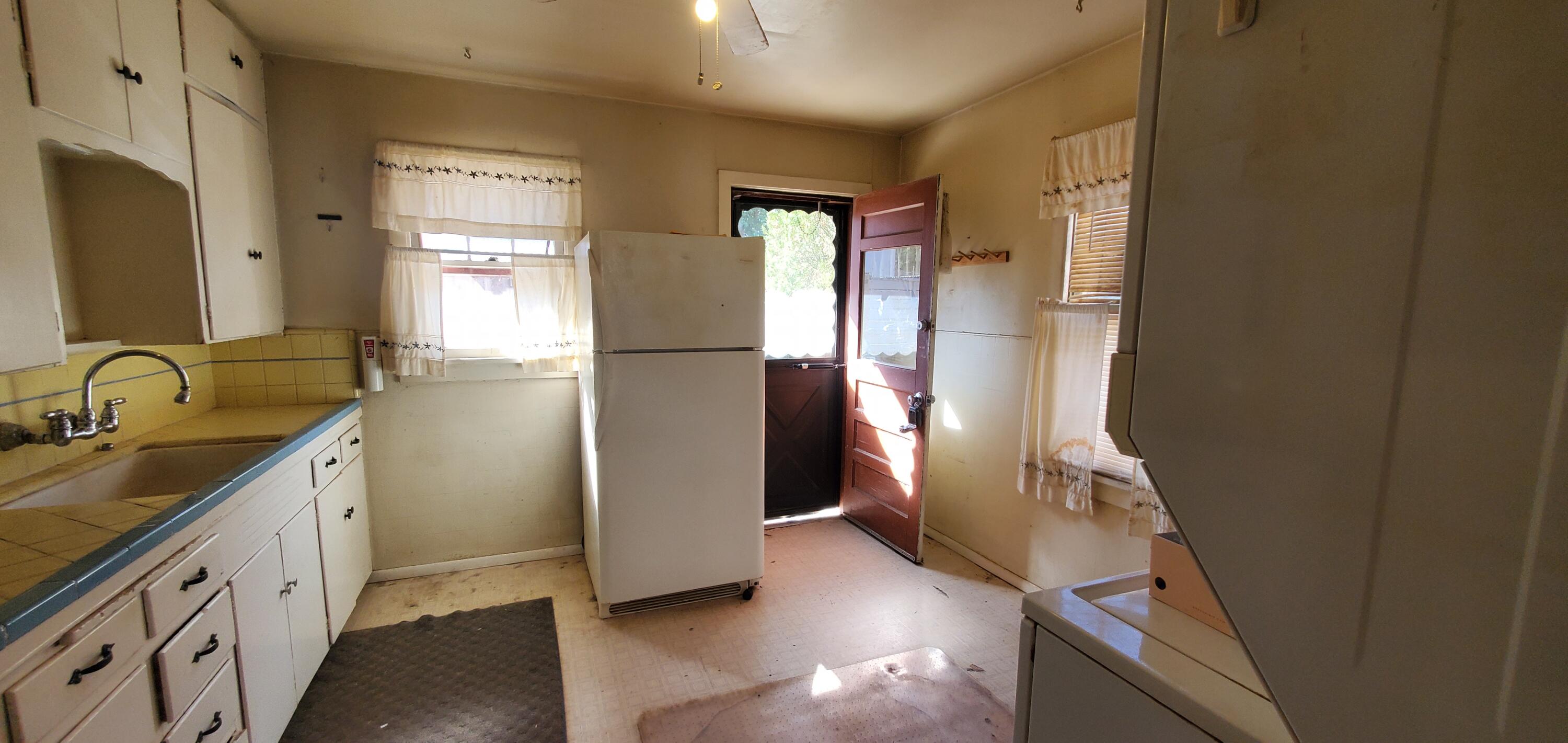 804 Princeton Drive SE