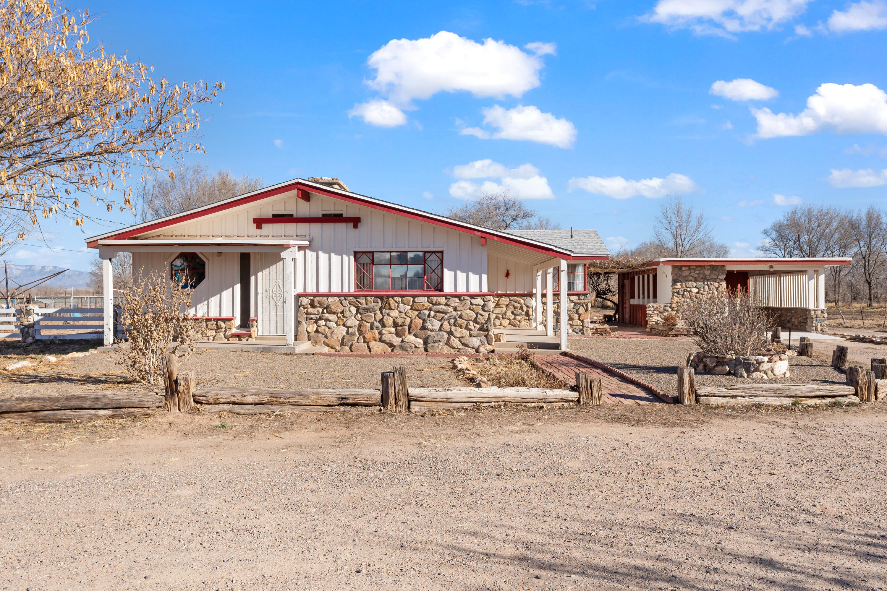 720 Gabaldon Road, Belen, New Mexico image 4