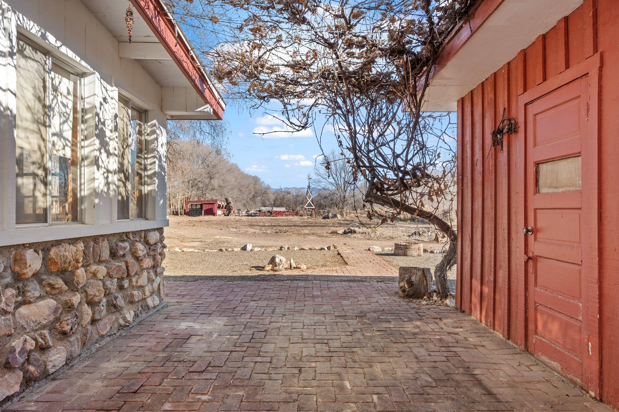 720 Gabaldon Road, Belen, New Mexico image 38