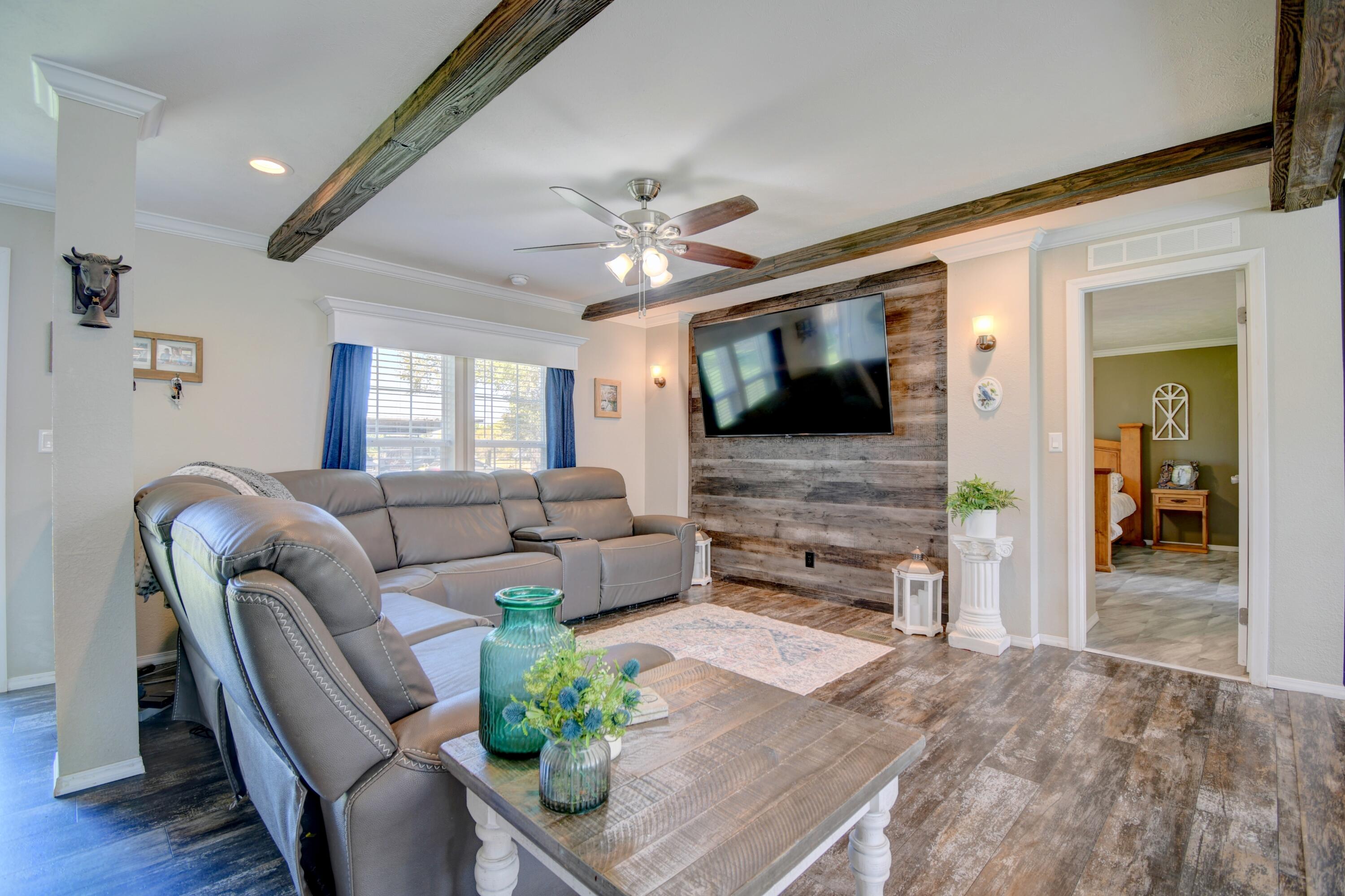 54 Acequia Road