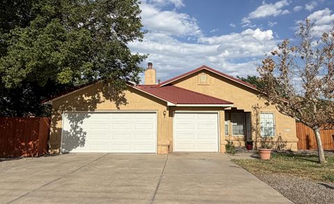 Homes For Sale - 4010 San Isidro Street<br/> Albuquerque, NM 87107