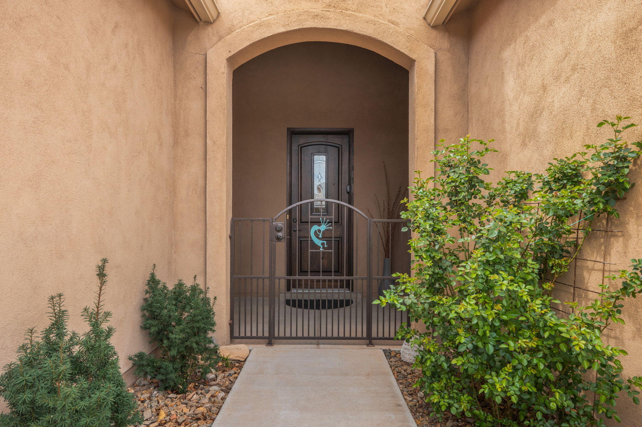 935 W Palo Alto Court