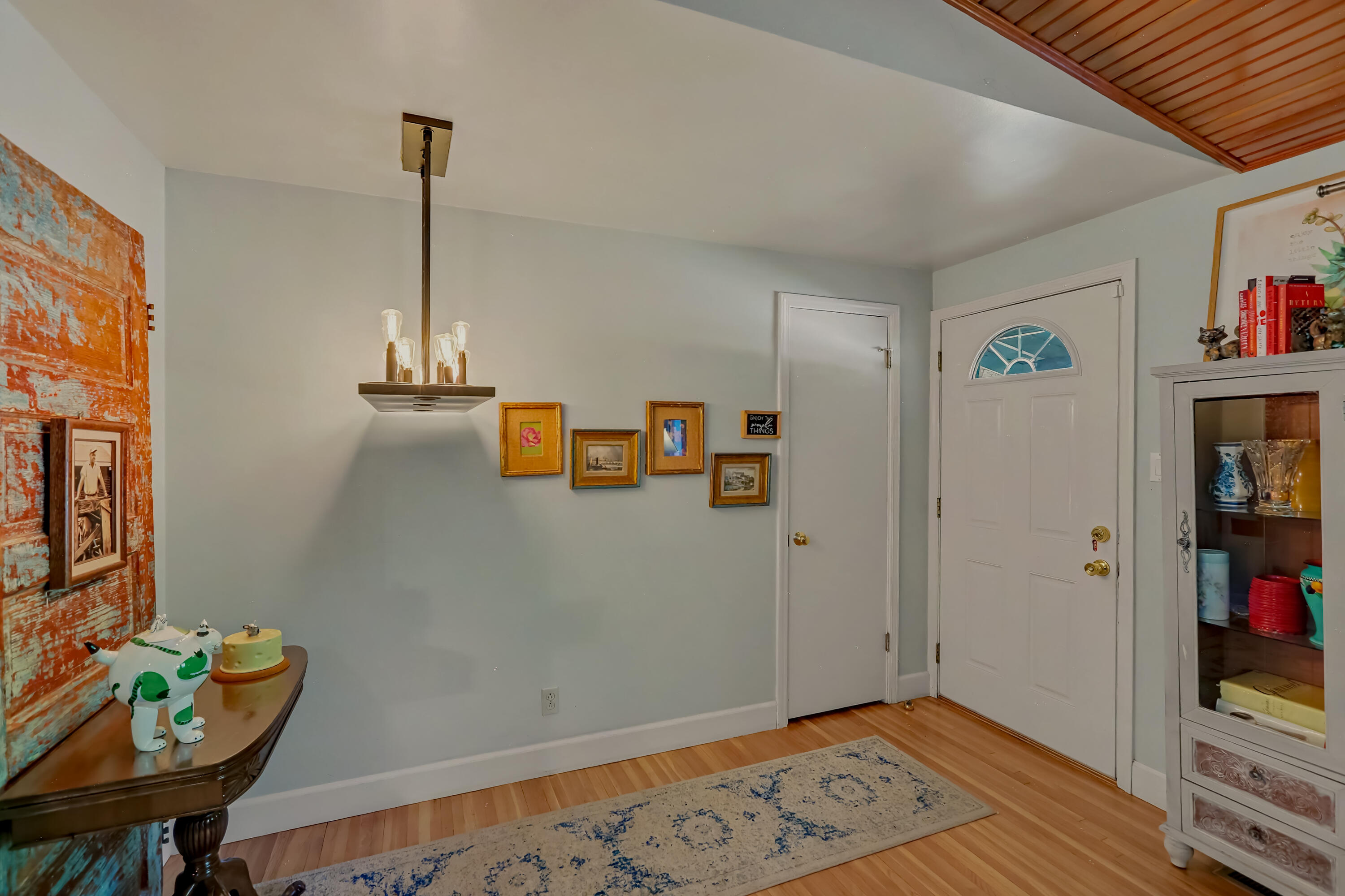 2809 Alvarado Drive NE