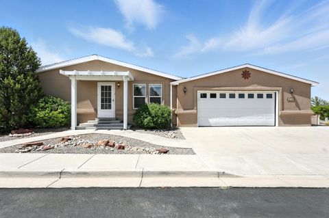 202 SUNRISE BLUFFS Drive Belen NM 87002