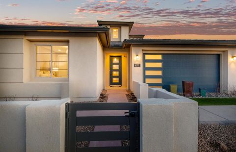 Photo of 6319 Angelou Lane NW, Albuquerque, NM 87120 (MLS # 1096093)