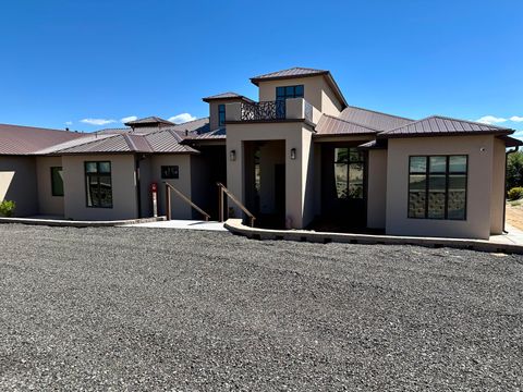 Photo of 30 Vereda De Chapparal, Corrales, NM 87048 (MLS # 1095641)